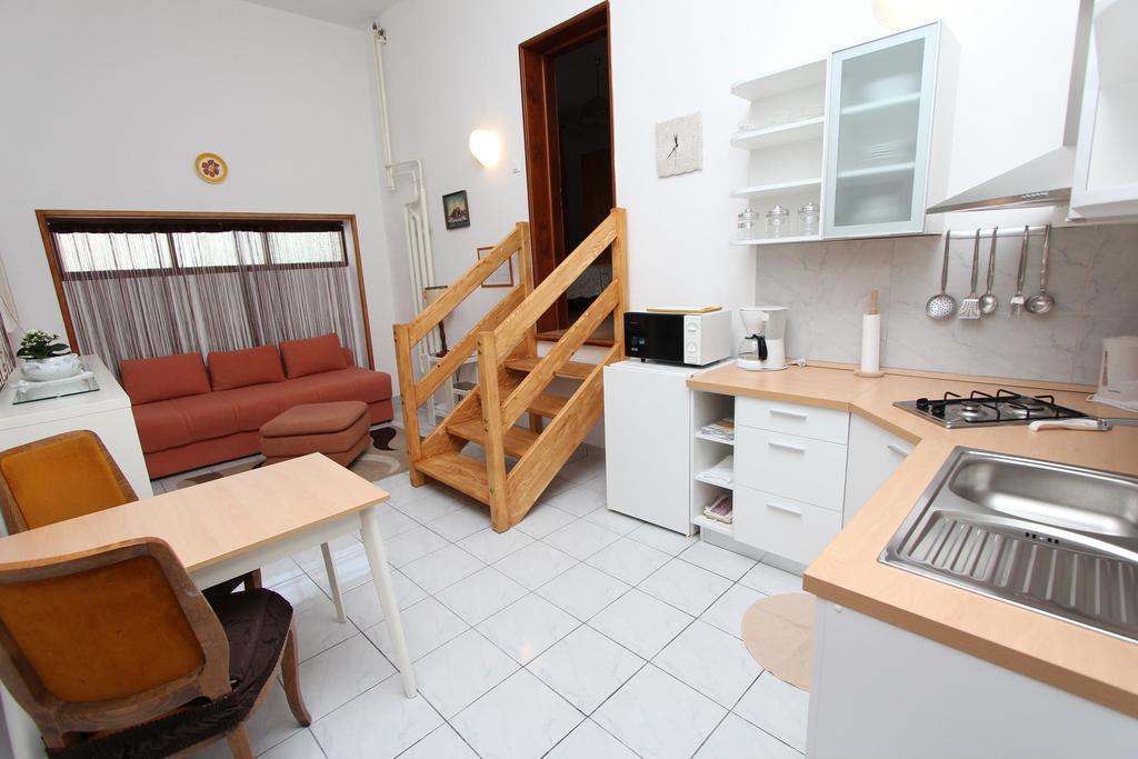 Apartments Goga روفينج المظهر الخارجي الصورة